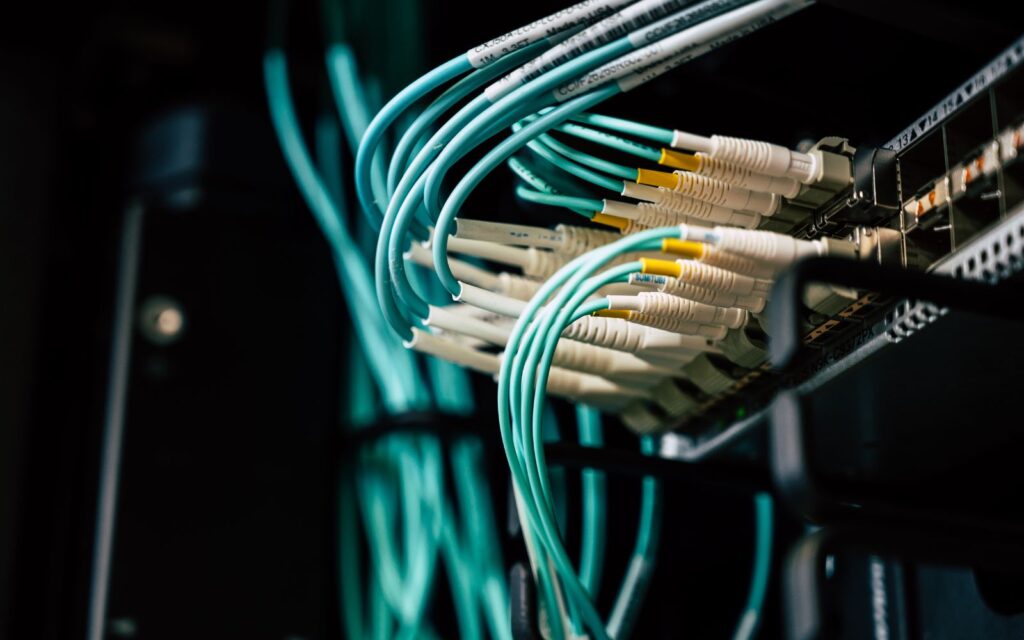SD-WAN- Web Apparato che connette fibre ottiche